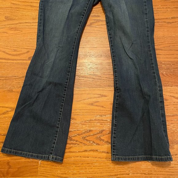 Aeropostale Hailey Flared Jeans, 13/14 - Picture 2 of 6